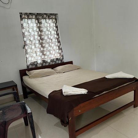 Hare Krishna Hotel Arambol Exterior foto